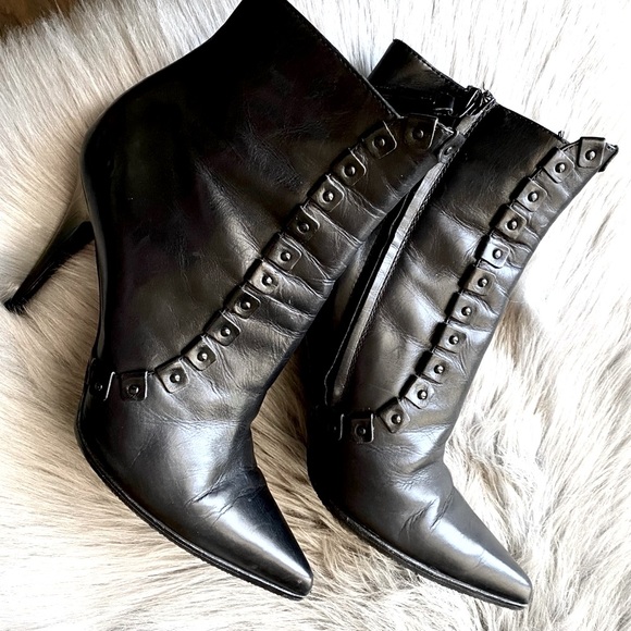 Burberry Leather Ankle Boots Booties - Picture 11 of 13